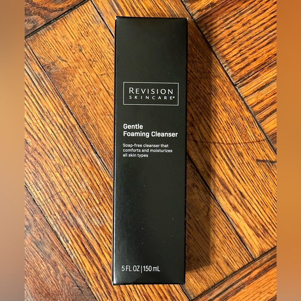 Revision Skincare Gentle Foaming Cleanser - 5 fl oz - NEW in sealed box
